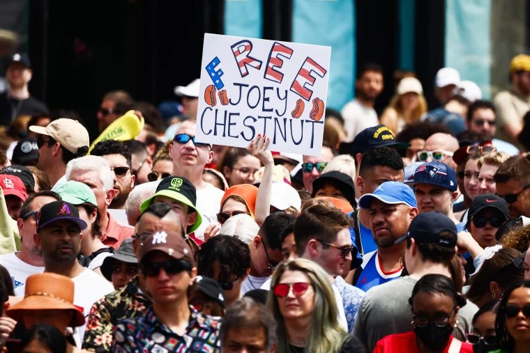 “Hot Dog Exclusivity”: New Short Fiction for Flavor Town USA by Avery Gregurich